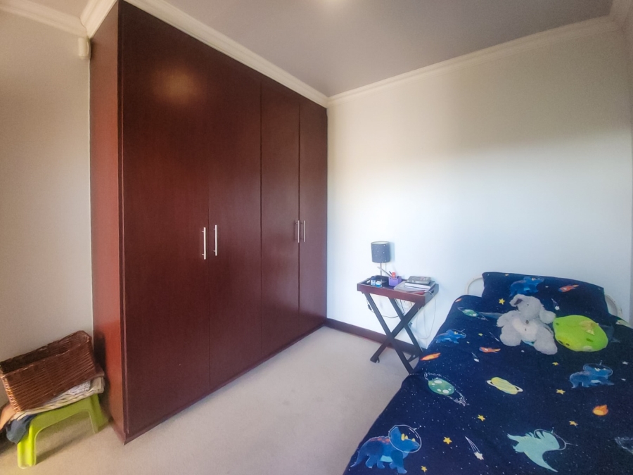 3 Bedroom Property for Sale in Van Der Hoff Park North West